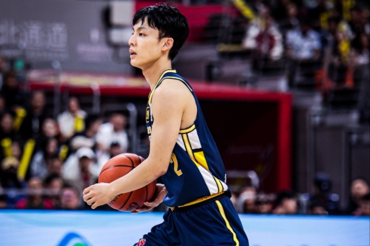 徐杰YP多人+出轨+赌球负巨债？经纪公司：恶意虚构 纯属造谣&诽谤