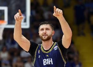 努尔基奇：大部分时间我们都领先  以这样方式输球让人难以接受