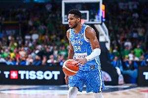 帕帕尼古拉乌：字母哥是世界上最好的球员 他是一个出色的领袖