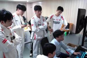 AL锁定第三赛段前六保底获得145点世界赛积分 确保冒泡赛胜者组