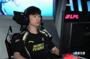 最后一舞不甚理想？你认为Doinb是否会就此退役呢？