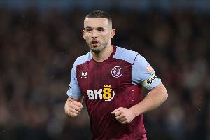 英媒：维拉在推进与麦金和蒂莱曼斯完成续约，两人合同还剩2年