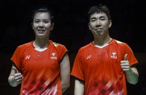 中国香港羽毛球公开赛：娃卉组合击败对手，跟凤凰组合会师决赛