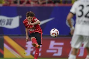 上轮联赛伤退！蓉城微调替补名单，徐虹代替韦世豪进入替补名单