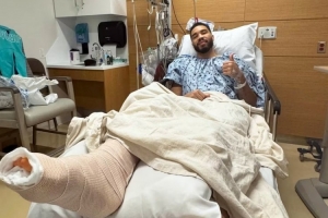 塔图姆在术后听从医生建议 服用了新型止痛药 助力高强度康复训练