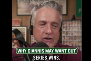 比尔-西蒙斯：字母哥才赢8次系列赛  在雄鹿都算不上是追逐总冠军