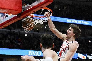 布泽利斯谈新赛季目标：个人方面进步最快球员 球队方面总冠军