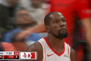 “申杜”配合！申京机敏抢断 杜兰特反击迈开三大步直接上篮！