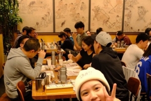 队记谈杨瀚森吃夜宵：NBA几乎没人赛后加练 科比也和队友外出吃饭