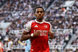 强硬！本赛季英超铲球30+球员中，廷伯成功率达89.5%最高