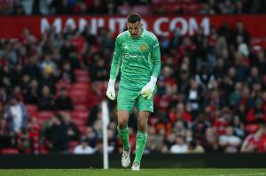 曼联外租门将：未来想回红魔踢球，但我的道路也可能通向别处