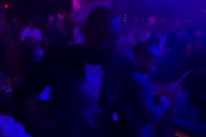 轻松备战！看看约基奇的三分训练，这手感真柔和啊！