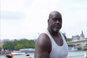 是真没篮子啊奥尼尔野球场连续17投0中！筐快砸坏了！！！