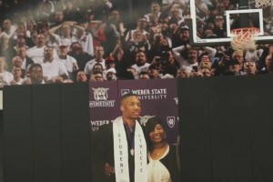 此前跟腱撕裂！杨瀚森队友利拉德恢复投篮训练 球馆背景乔治瞩目