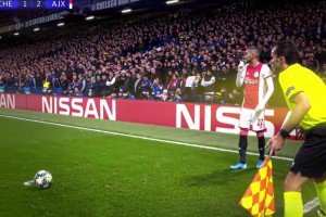 神仙球！名场面：齐耶赫惊天弧线洞穿切尔西球门！