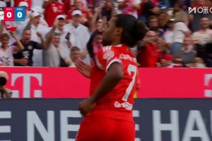 个人能力太强了！格纳布里禁区内穿裆过人小角度爆射破门！