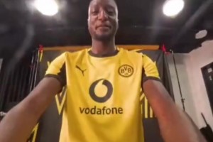 今年再拿一个？吉拉西24/25赛季欧冠金靴奖开箱仪式！