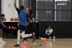 马健：锡安这下是真的瘦了，减重效果比东契奇还要明显