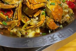 来南京吃蛙蛙煲！朱总真是食量惊人啊，一人能吃这么多